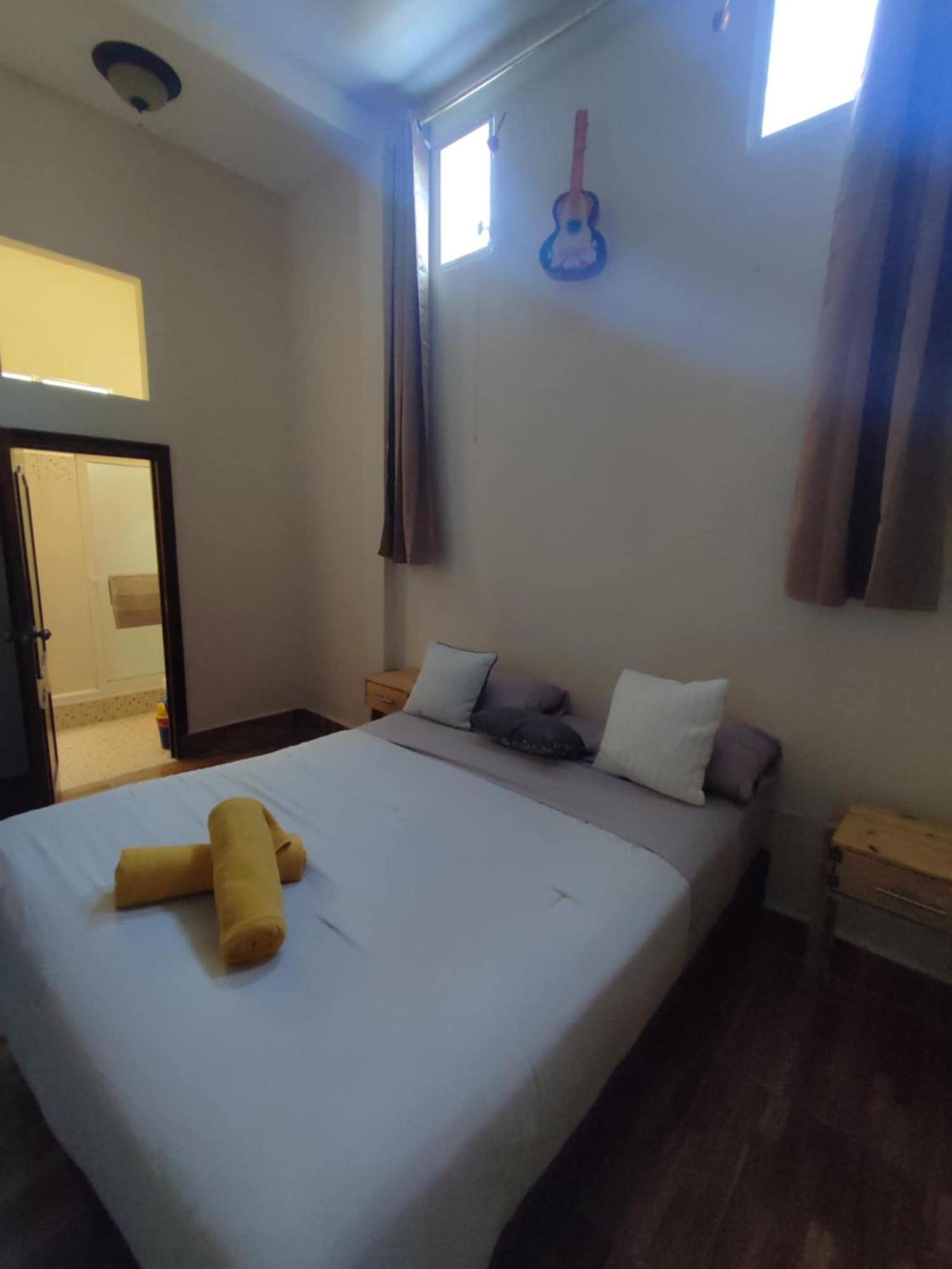 Auberge de jeunesse La Casa Colorada à San Benito Extérieur photo